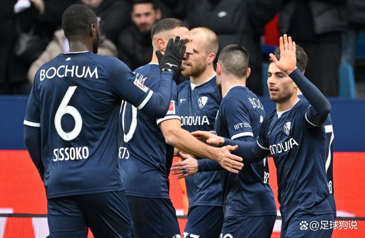 马赛发布备战花絮，冲刺阶段扳平良机，德甲任务艰巨，年轻球员得到机会的简单介绍欧博